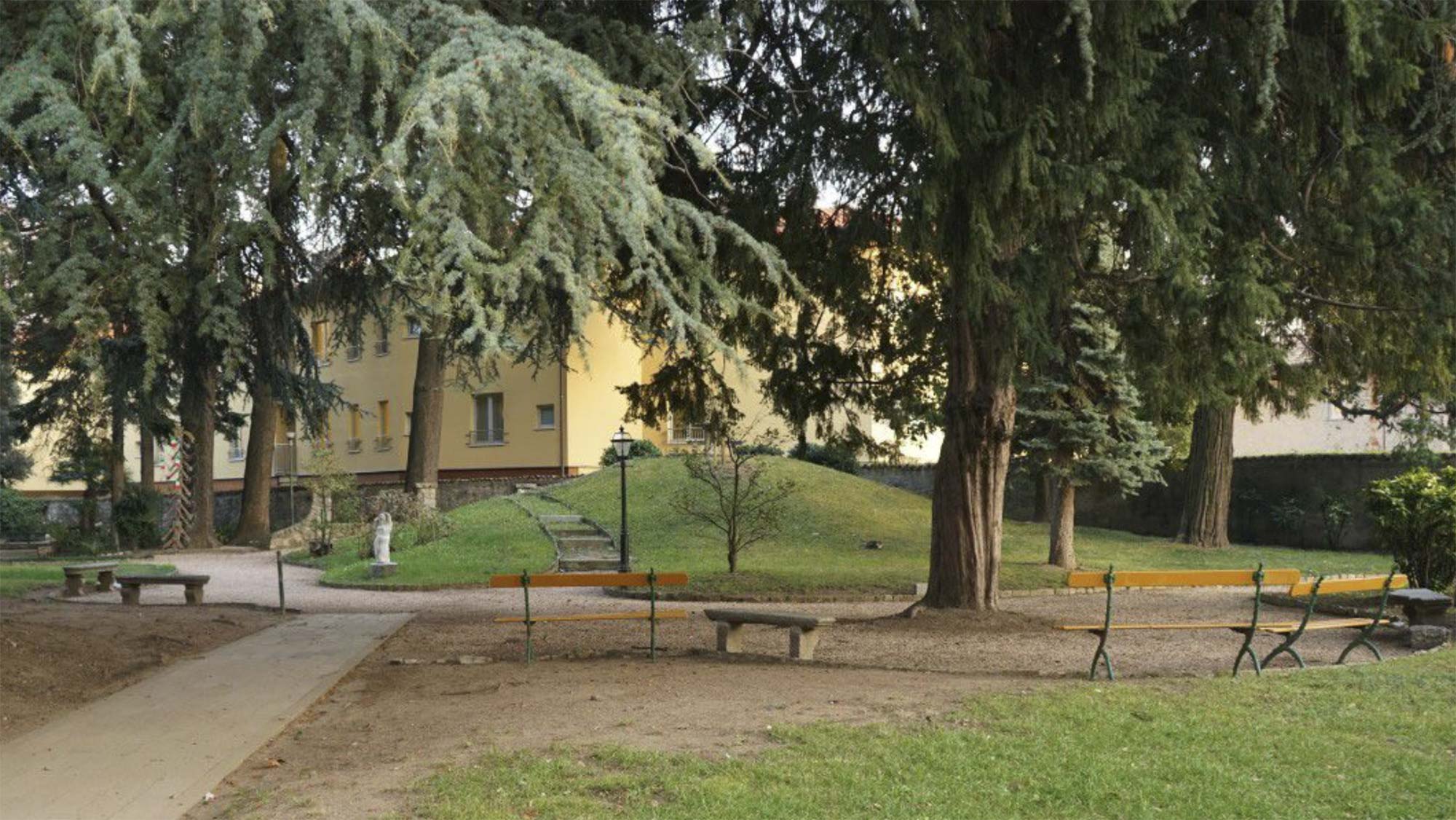 EST Servizi Cooperativa Sociale s.r.l. EST Servizi Cooperativa Sociale s.r.l.